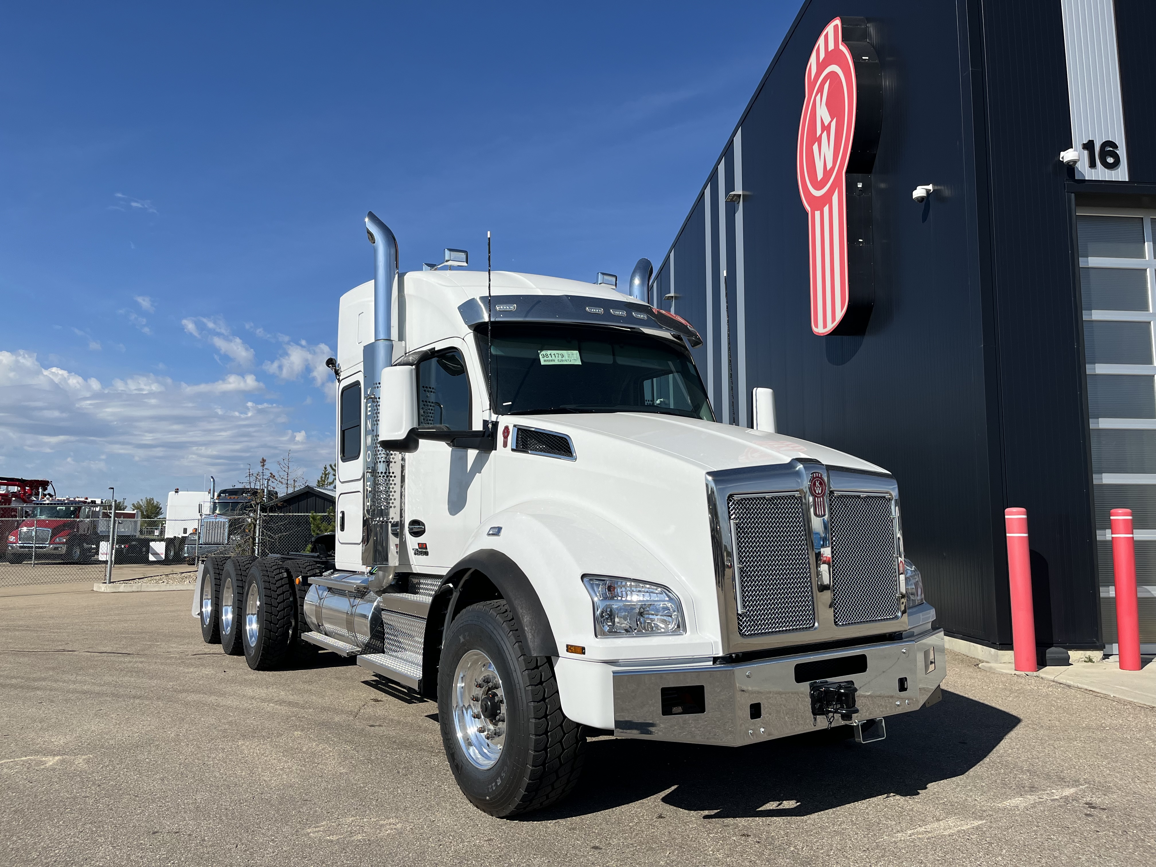 KENWORTH T880 #SJ981179