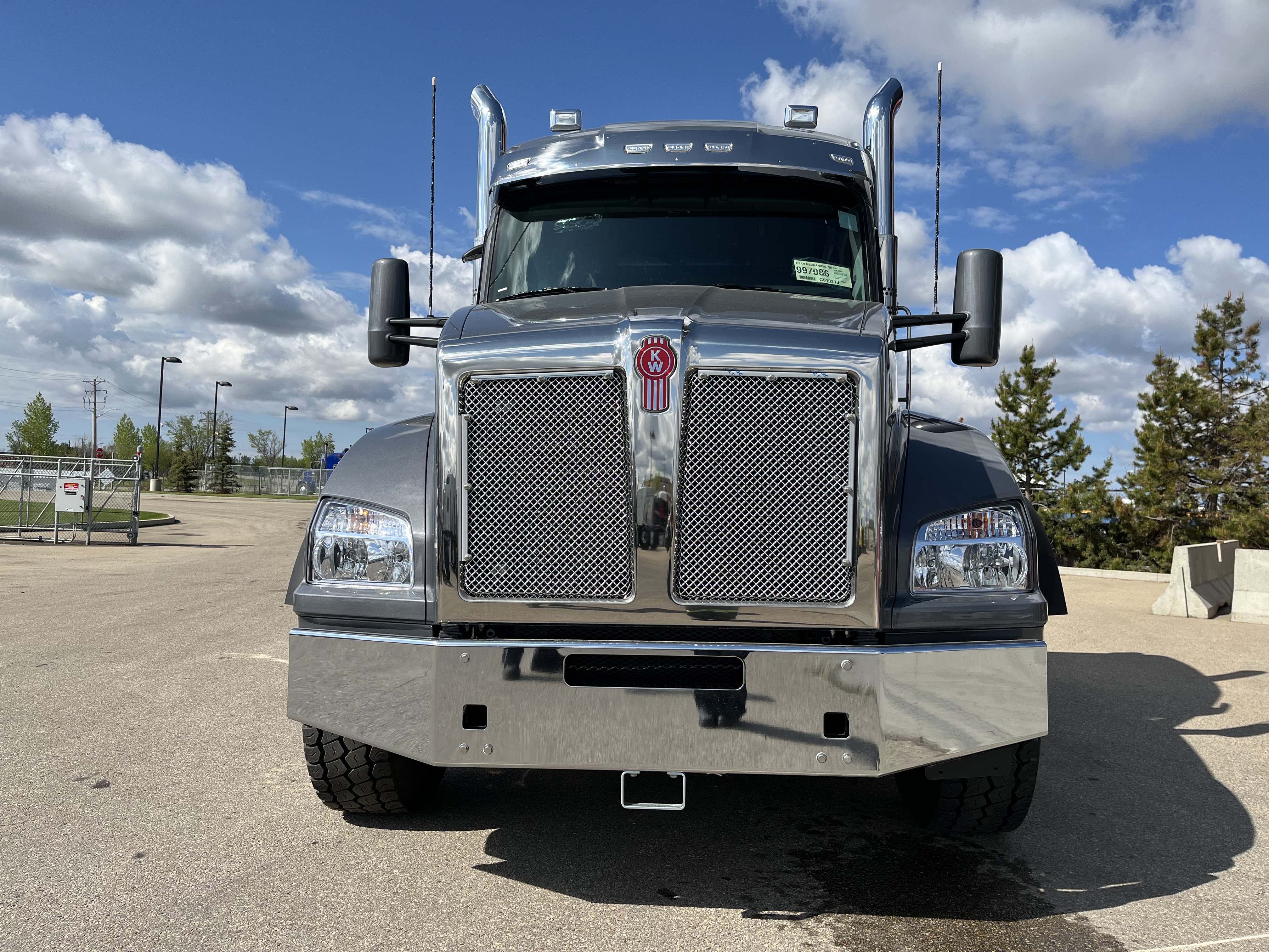 Kenworth T880 #SJ997086