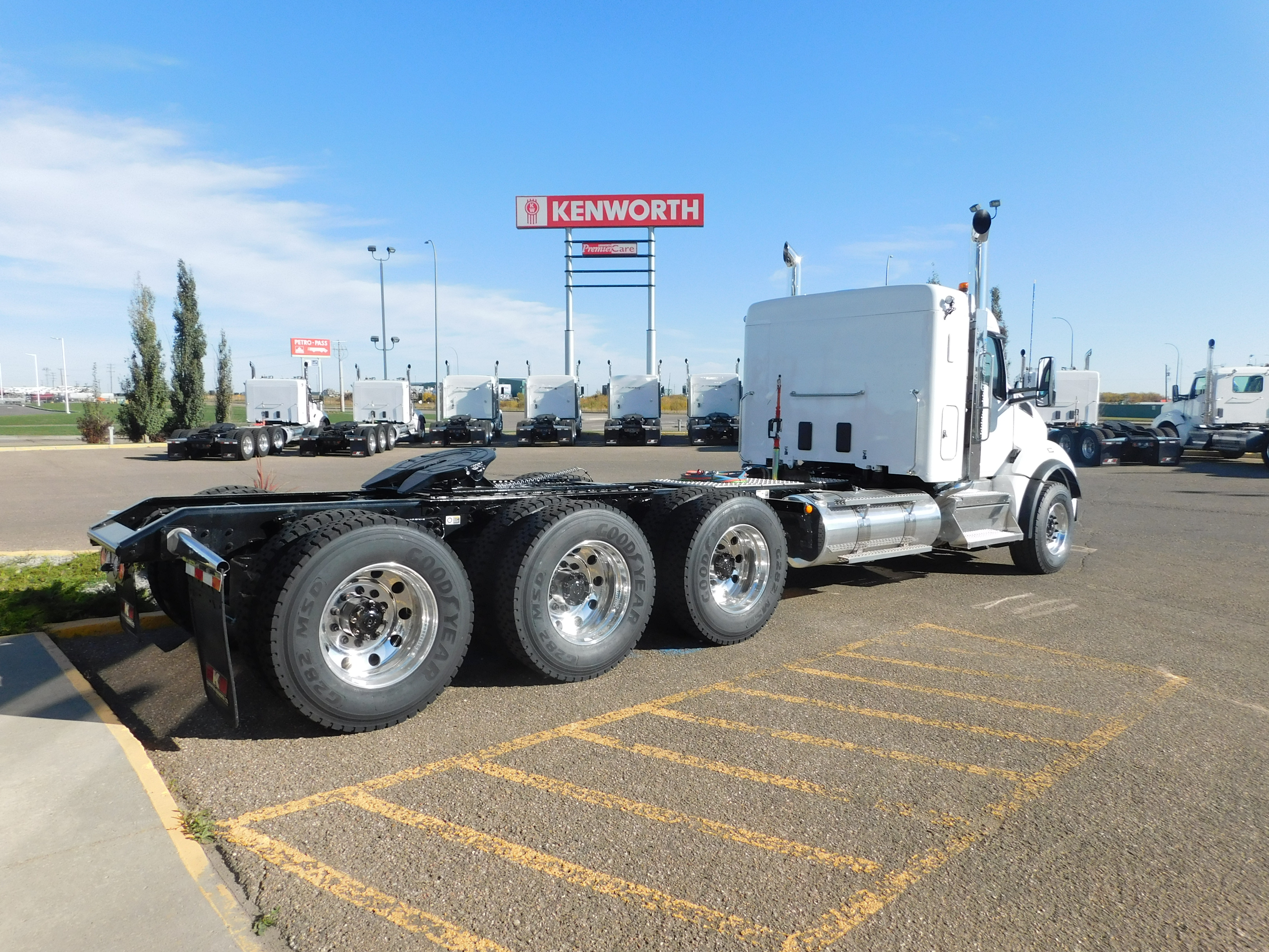 KENWORTH T880 #SJ998907