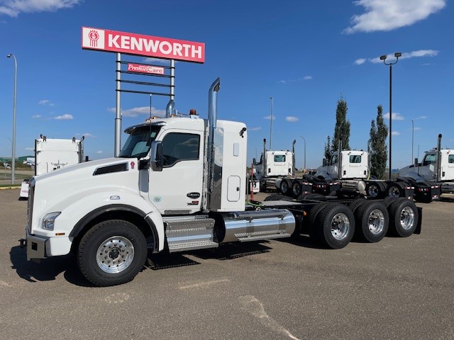 KENWORTH T880 #SJ999567