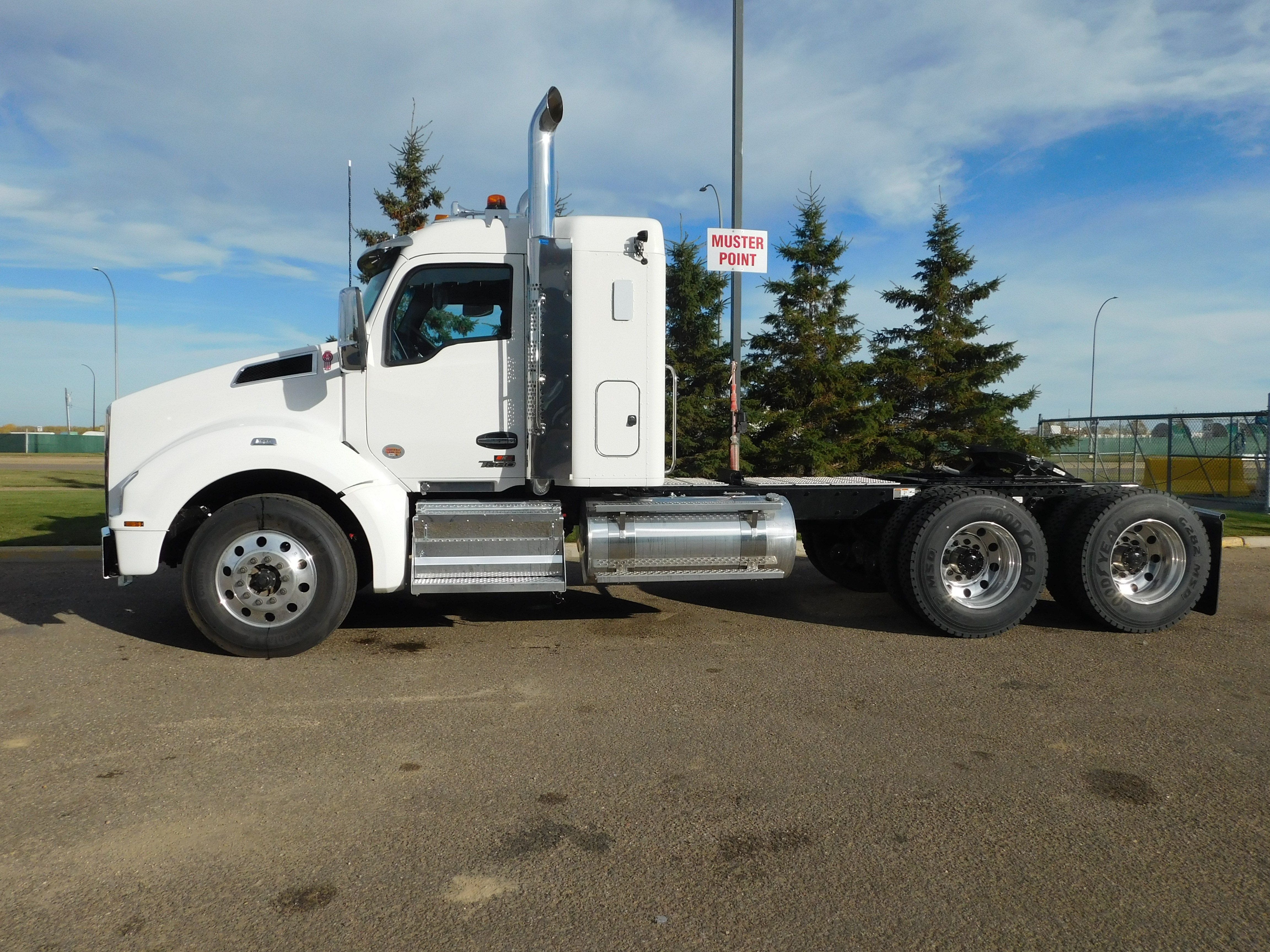 KENWORTH T880 #SJ999597