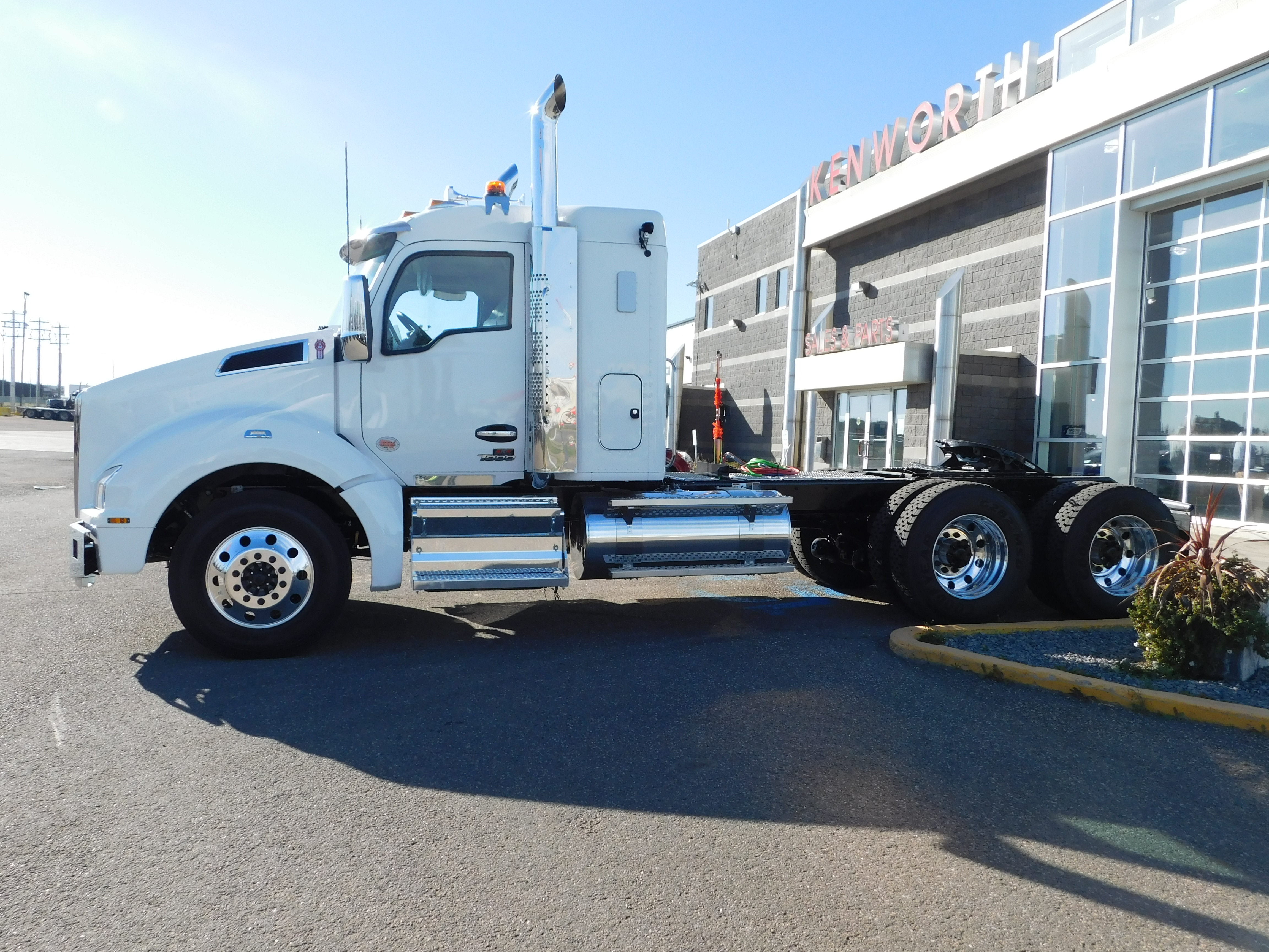 KENWORTH T880 #SJ999804