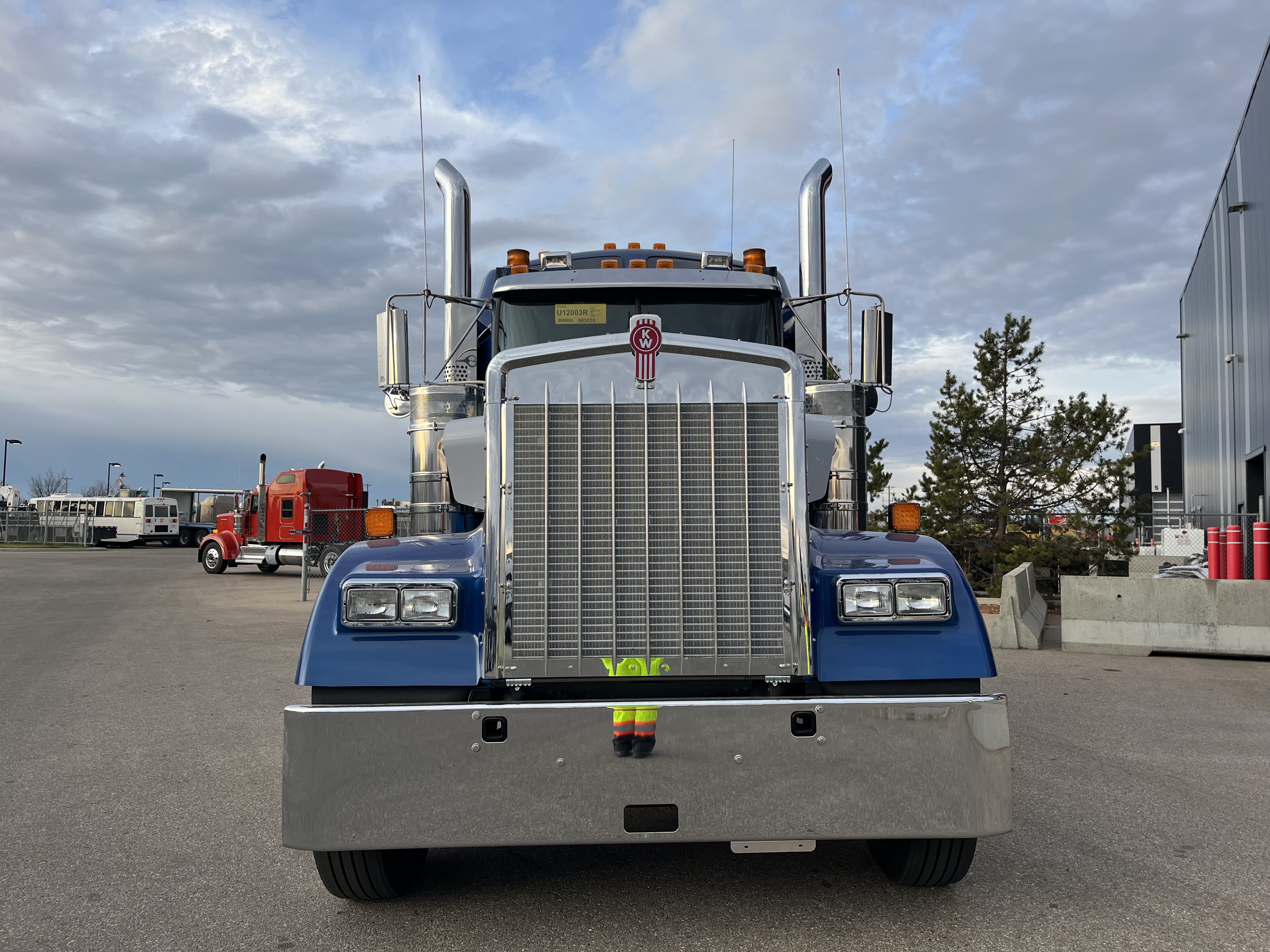 KENWORTH W900L #SR983055